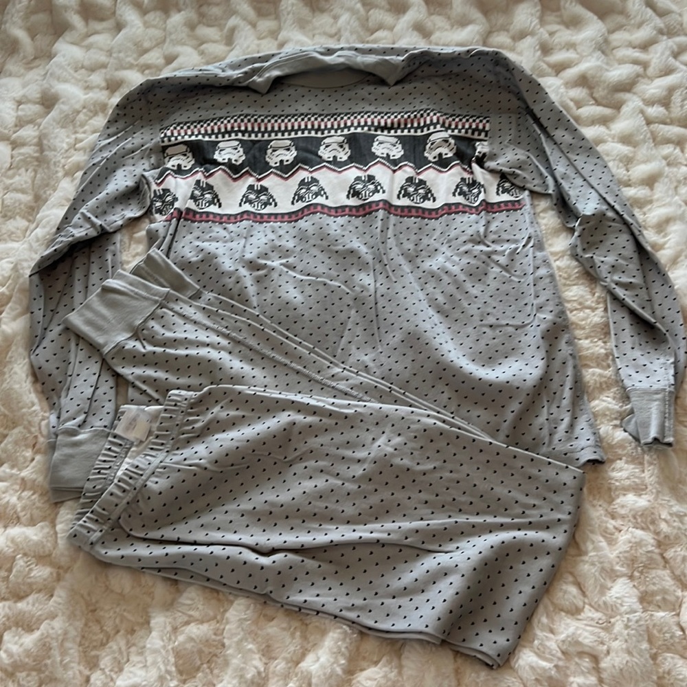 Hannah Anderson Star Wars adult pajama set